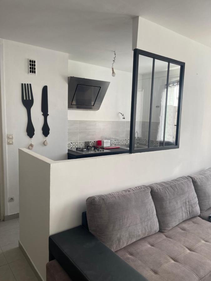 Appartement Spacieux โนฌองต์-เลอ-โรทรู ภายนอก รูปภาพ